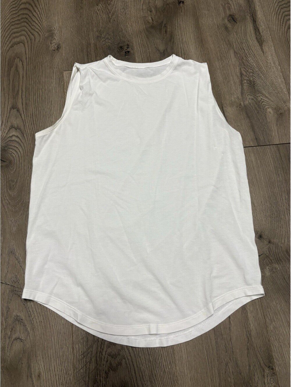 Lululemon Brunswick Muscle tee White round hem, breeze, pima cotton, stretch 10